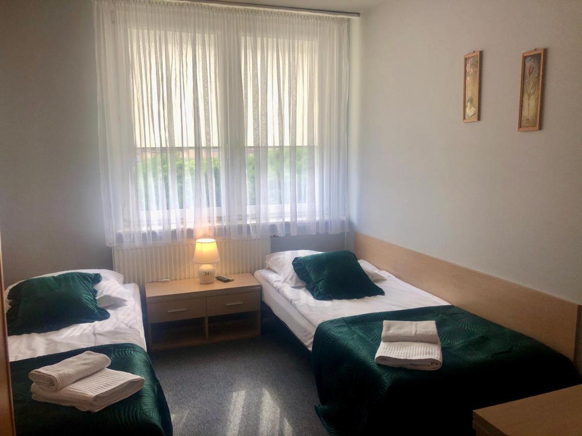 Sosnowe Zacisze Hotel Kleosin Kültér fotó